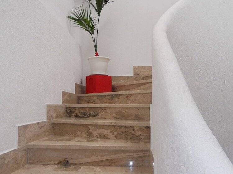 בית מלון כפרי Casasolare Rakalia