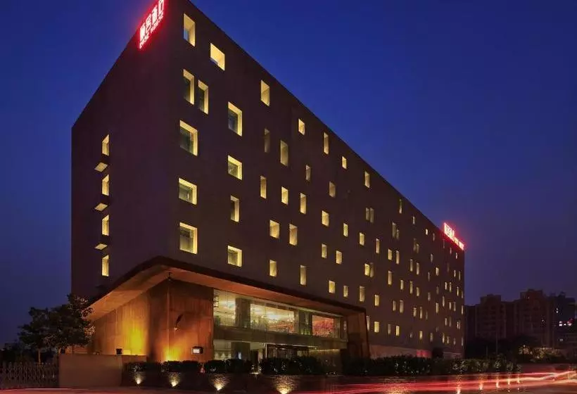 هتل Ease House Luoyang