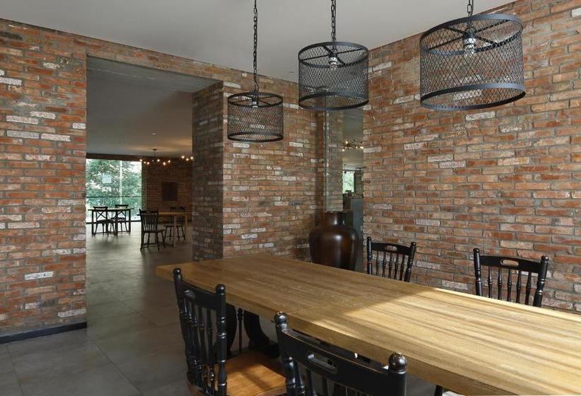 ホテル Ease House Luoyang