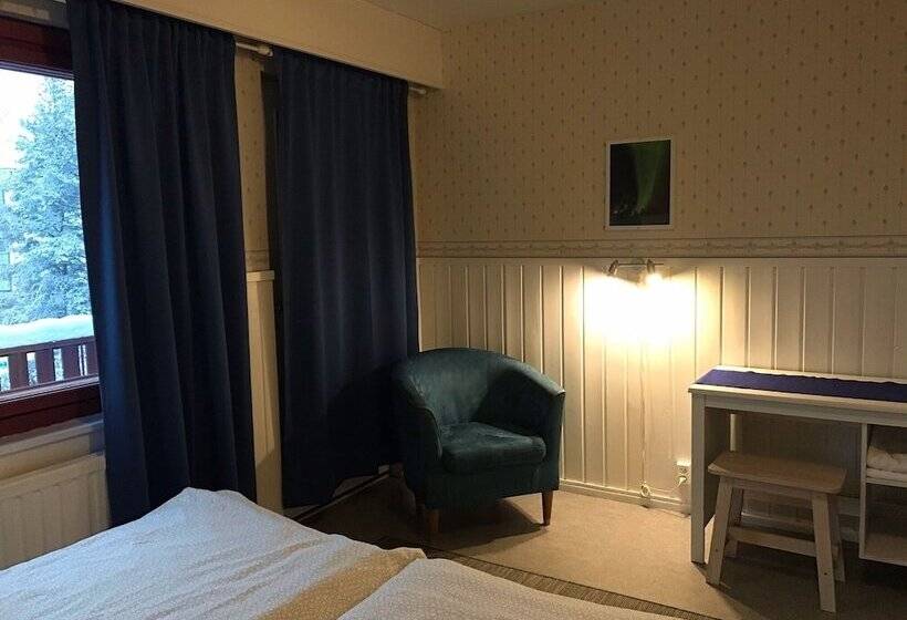 هتل Guesthouse Borealis