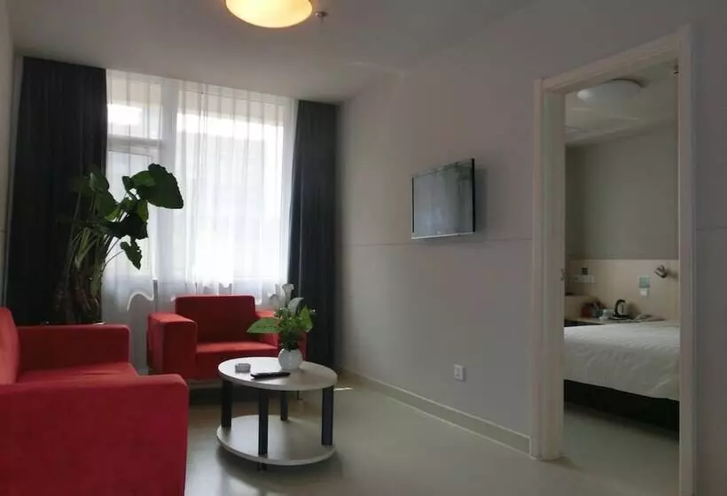 Hotelli Jinjiang Inn Xiangyang Nanshan Tanxi Road