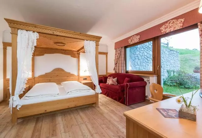 Hotelli Onach