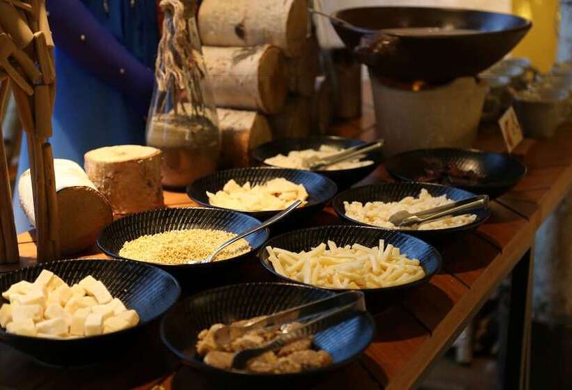 בית מלון כפרי Aoluguya