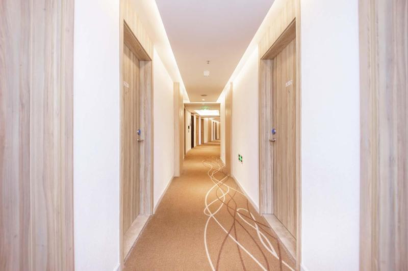 Otel Hanting Premium  Ningbo Xingning Qiaoxi Metro Station