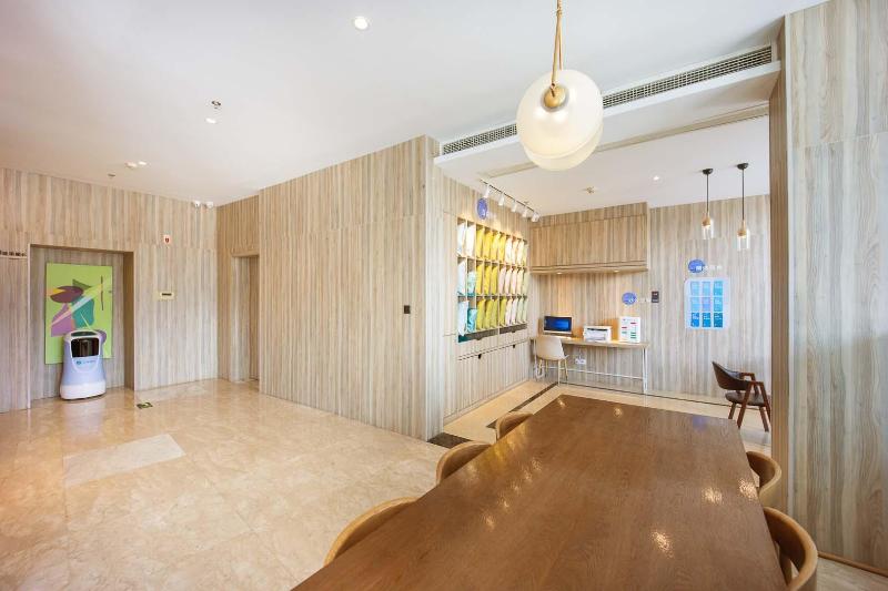 Otel Hanting Premium  Ningbo Xingning Qiaoxi Metro Station