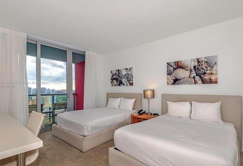 호스텔 Resort Amenities   Amazing Pool And Gym