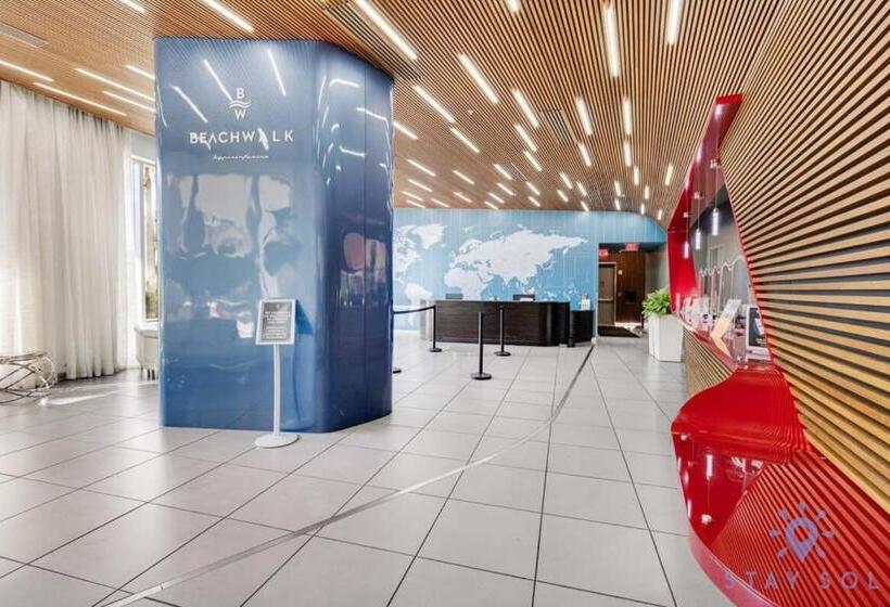 호스텔 Resort Amenities   Amazing Pool And Gym