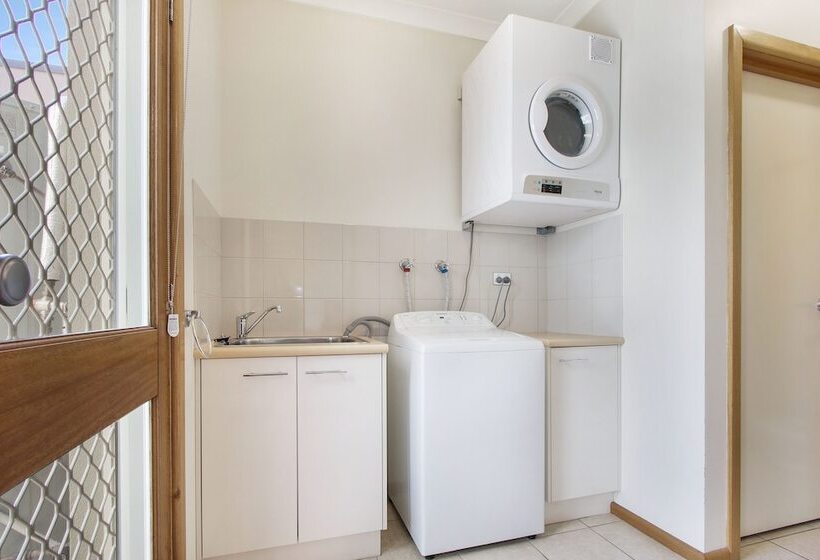 Apartments On Church  Unit 7