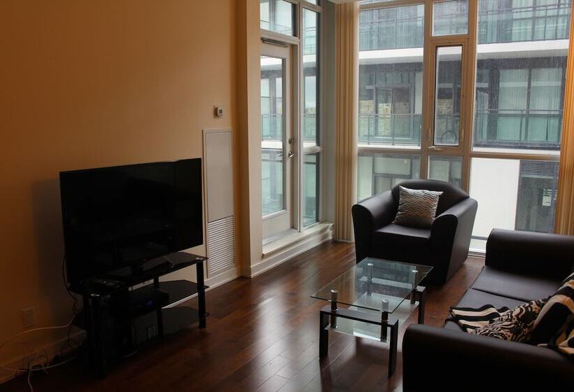 Custom Luxury Suite   By Elite Suites