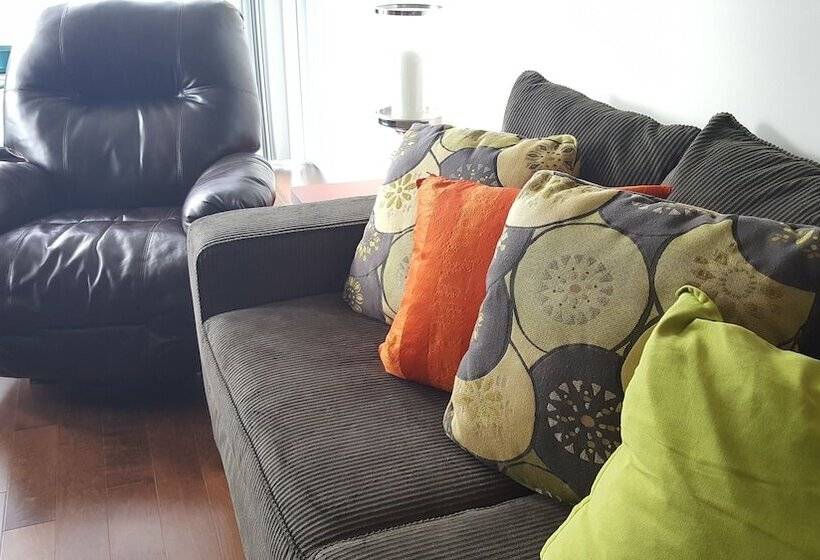 Custom Luxury Suite   By Elite Suites