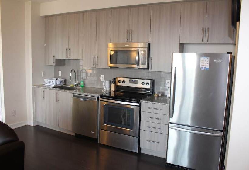 Custom Luxury Suite   By Elite Suites