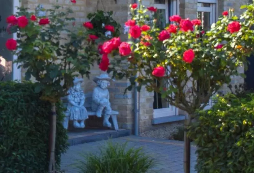ホテル B&b De Watering