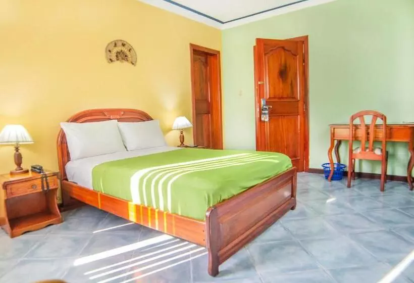 Hotel El Auca