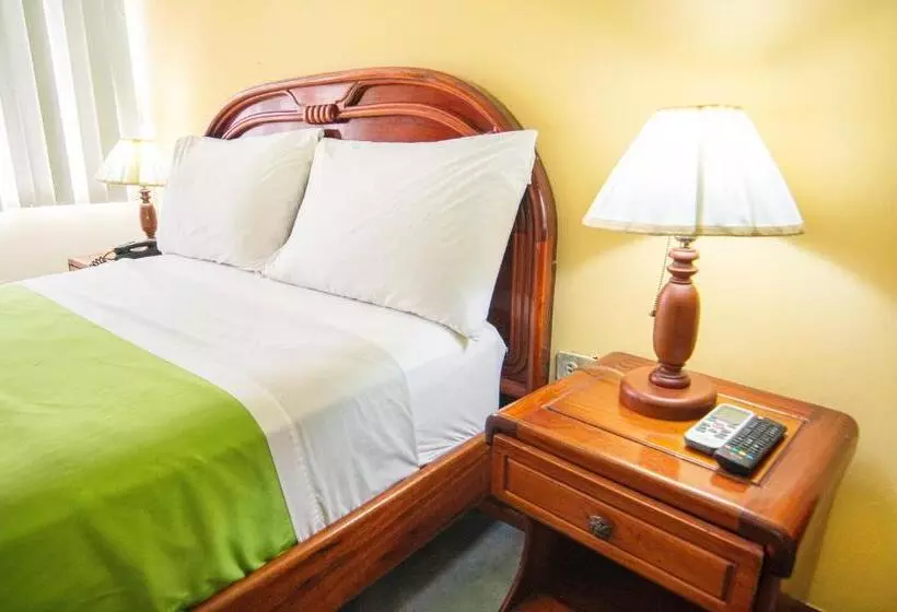 Hotel El Auca