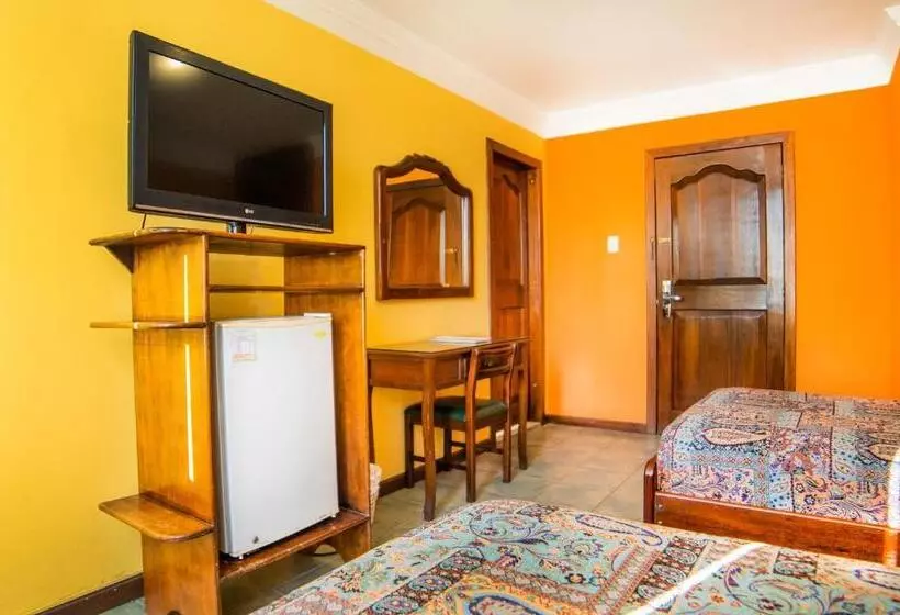 Hotel El Auca