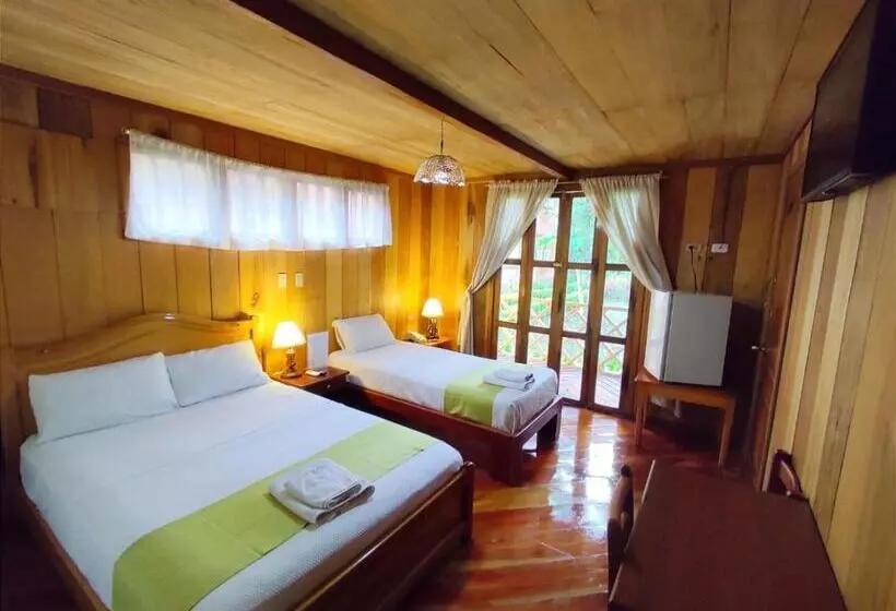 Hotel El Auca