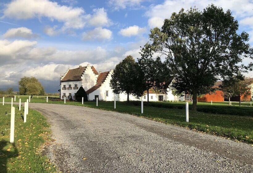 هتل Ferme Delgueule