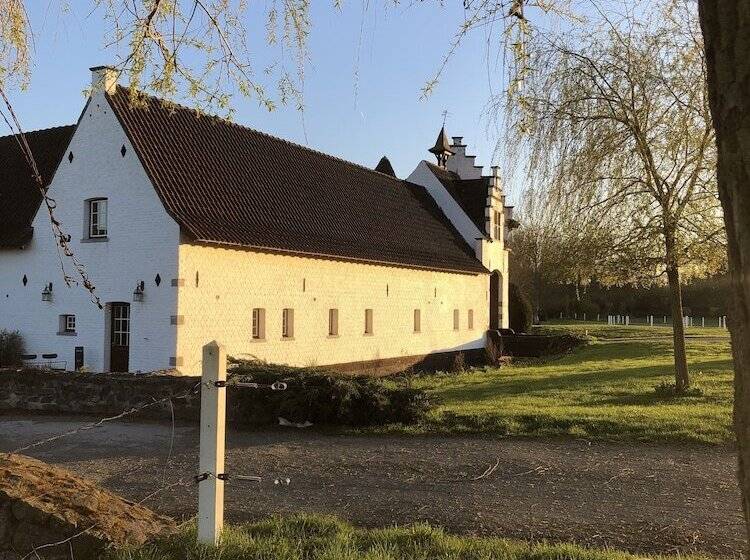 هتل Ferme Delgueule