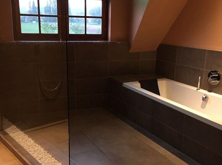 هتل Ferme Delgueule