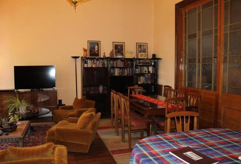 هتل Hostal Residencia En El Cerro