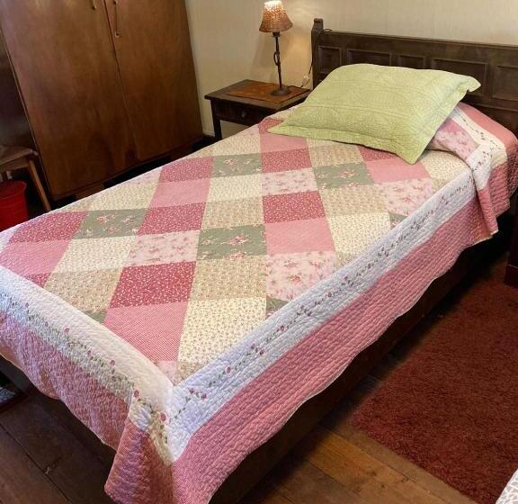 هتل Hostal Residencia En El Cerro