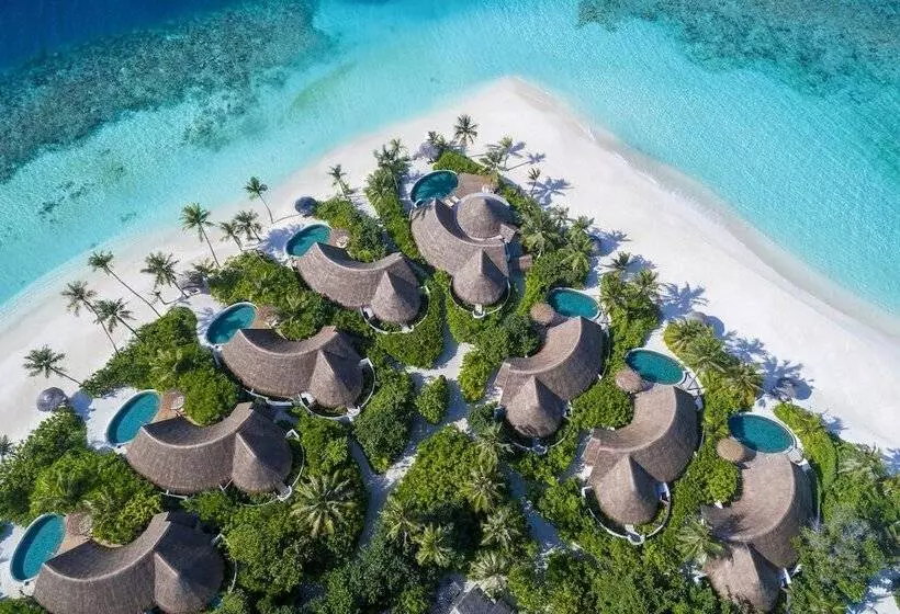 هتل Milaidhoo Maldives