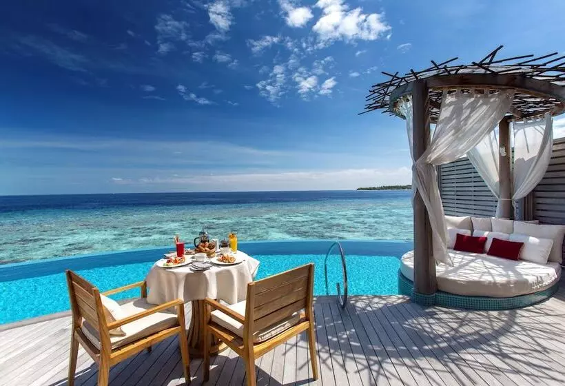هتل Milaidhoo Maldives