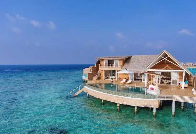 هتل Milaidhoo Maldives