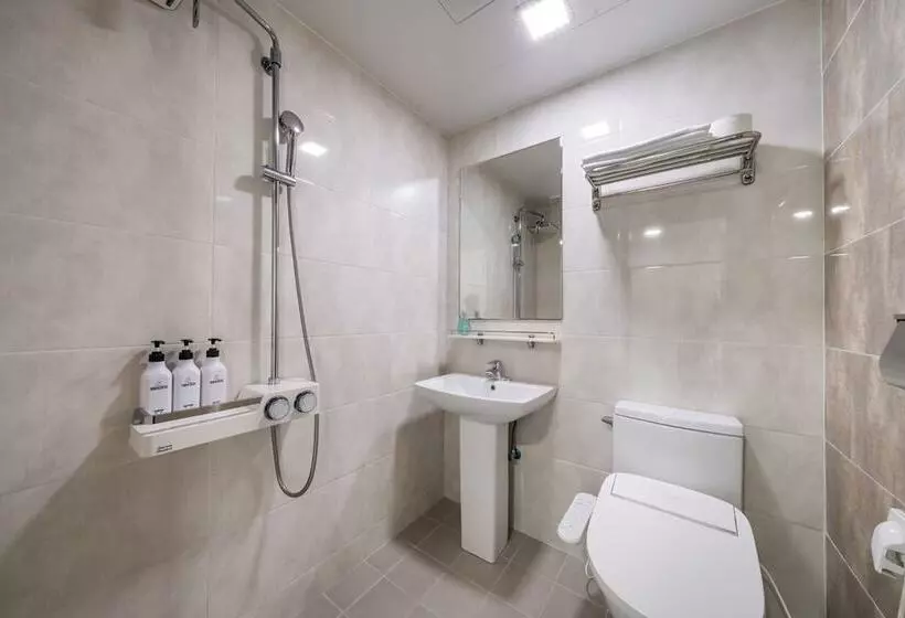 Sunrise Hotel Jungmun Branch