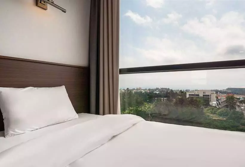 Sunrise Hotel Jungmun Branch