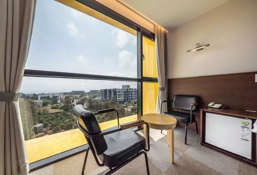 Sunrise Hotel Jungmun Branch