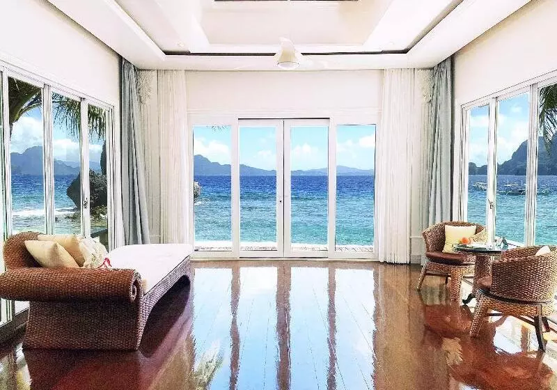 Matinloc Island Resort