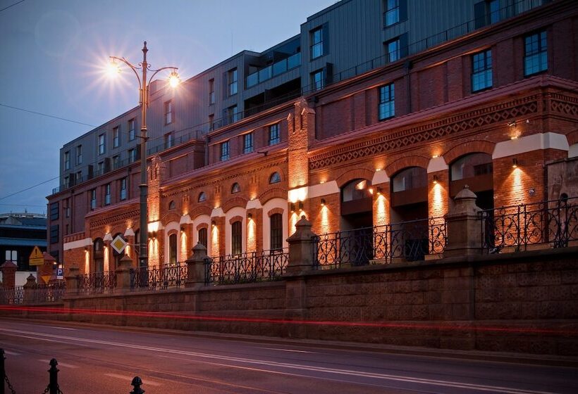 Old Town Luxury Apartment