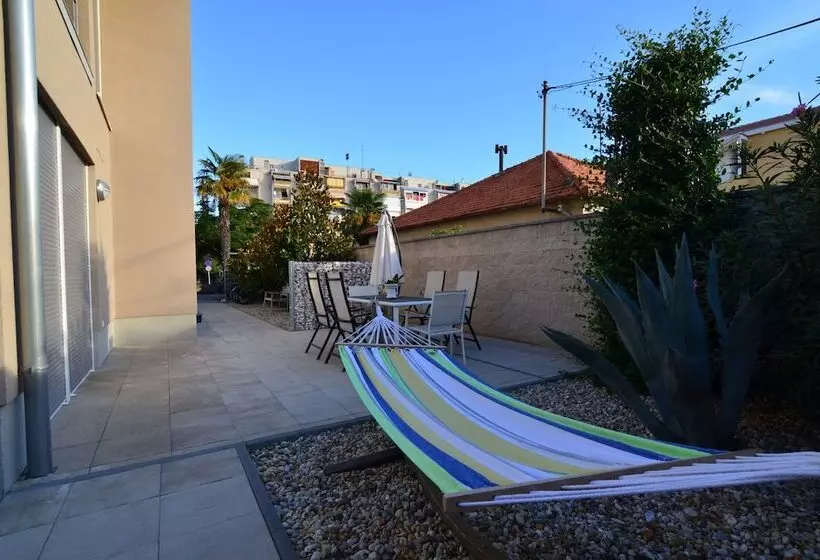 ペンション Villa Diana Zadar