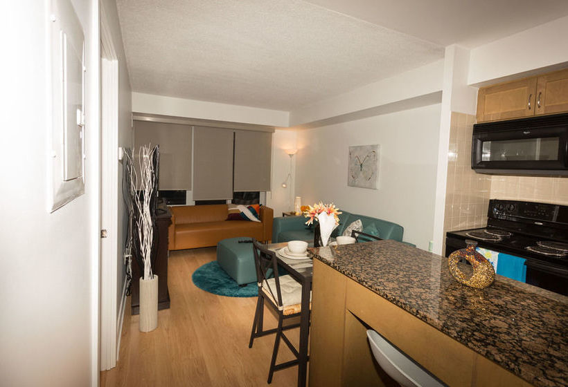 Red Maple Suites  Blue Jays Way