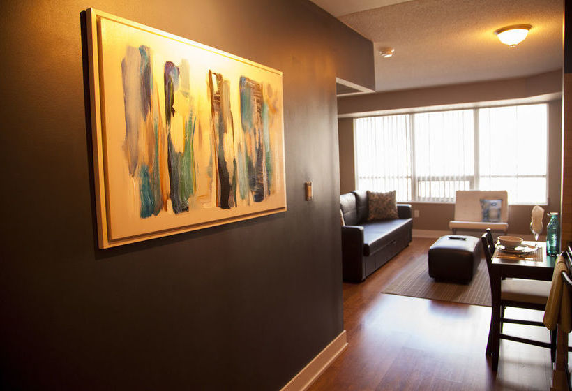 Red Maple Suites  Blue Jays Way