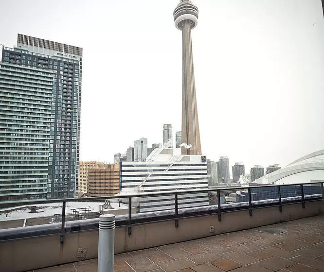 Red Maple Suites  Blue Jays Way