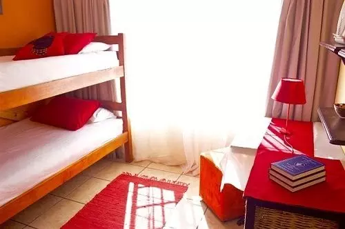 هاستل Old Vic Travellers Inn Nelspruit
