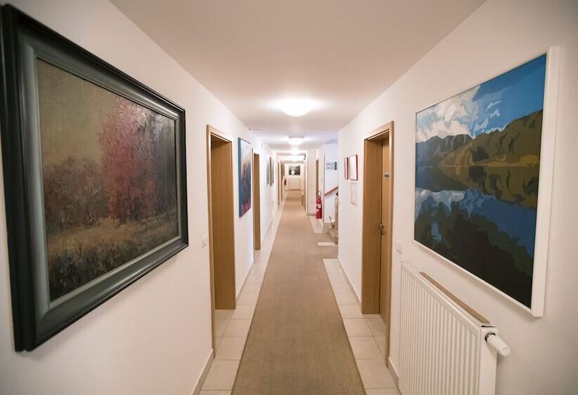 Art Hotel Kristal