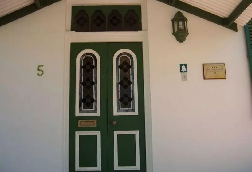 Aamiaismajoitus (B&B) Koo Karoo Guest Lodge And Self Catering