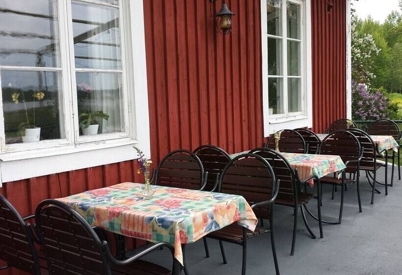 住宿加早餐  Strandgårdens Wärdshus