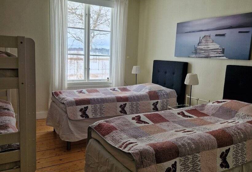 住宿加早餐  Strandgårdens Wärdshus