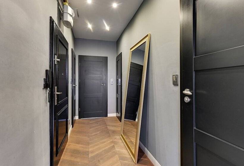 Dom & House Apartments Old Town Ogarna