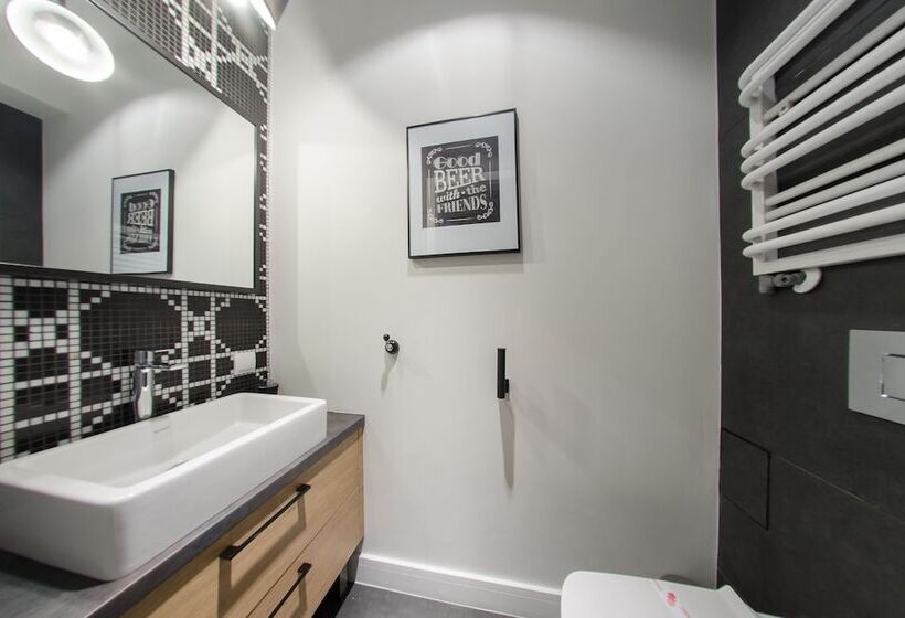 Dom & House Apartments Old Town Ogarna