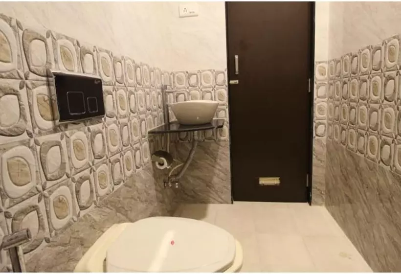 Hotelli Ashir Inn
