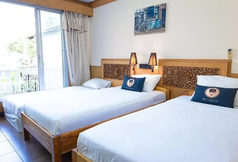 هتل Roomquest Golden Triangle Premium Collection