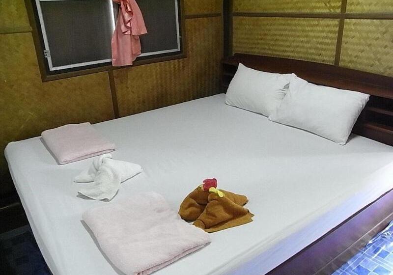 בית מלון כפרי Chokdee Resort