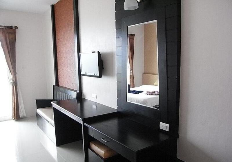 בית מלון כפרי Chokdee Resort