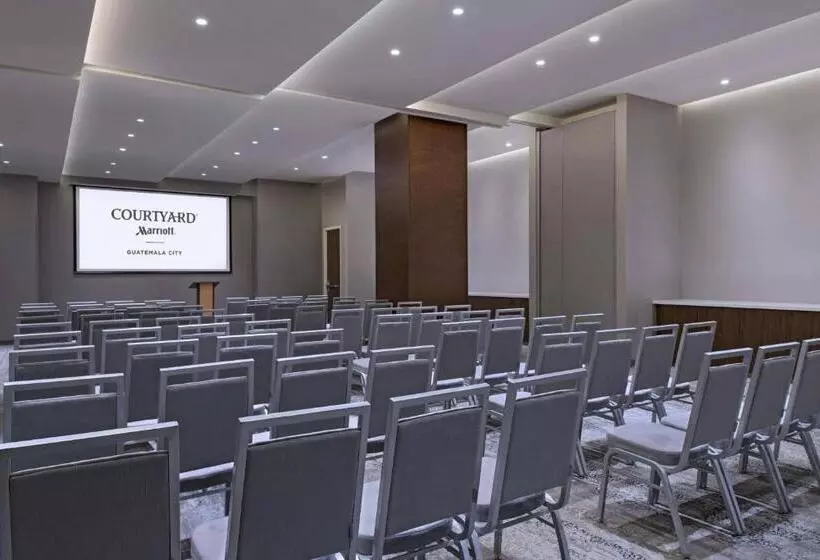 هتل Courtyard By Marriott Guatemala City
