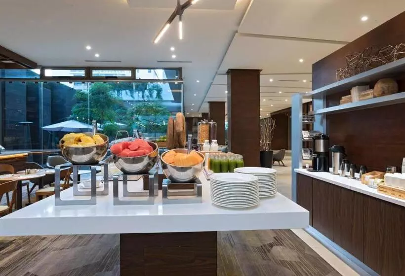 هتل Courtyard By Marriott Guatemala City